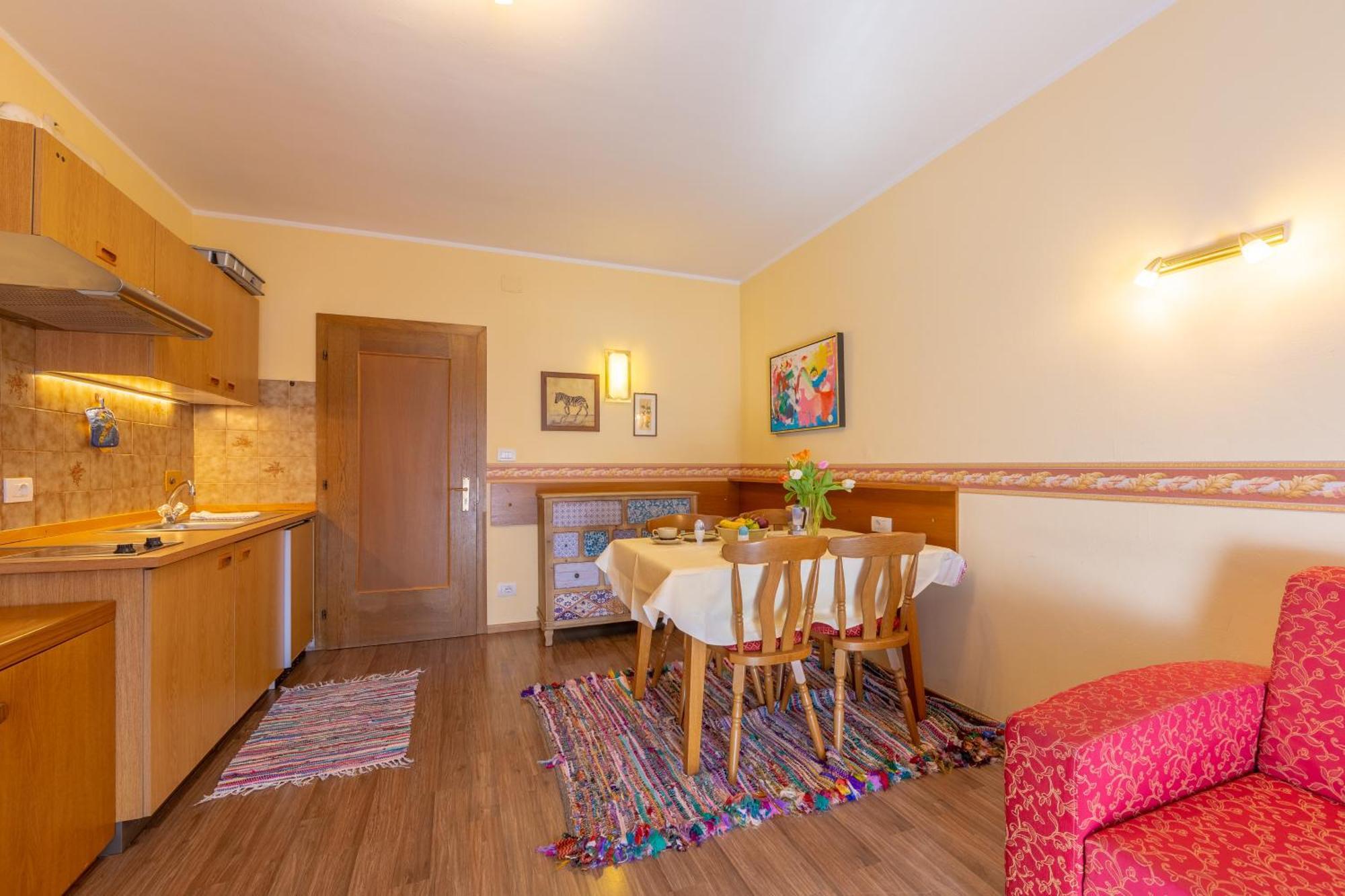 Residence Schneiderhof San Candido Dış mekan fotoğraf